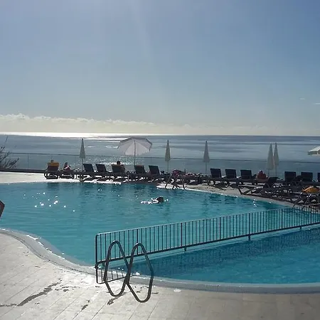 Bright * Funchal (Madeira)