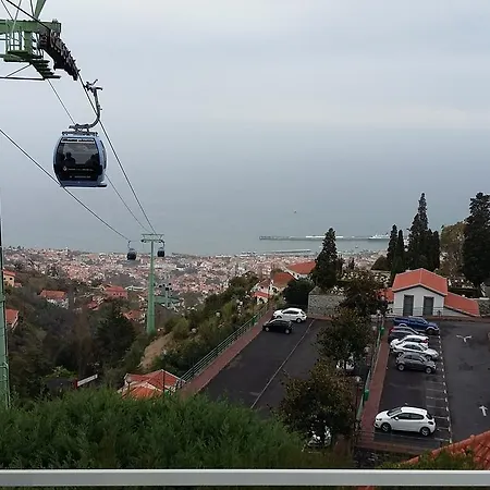 Bright Studio Apartment Funchal (Madeira)