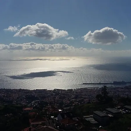 Bright Studio Funchal (Madeira)