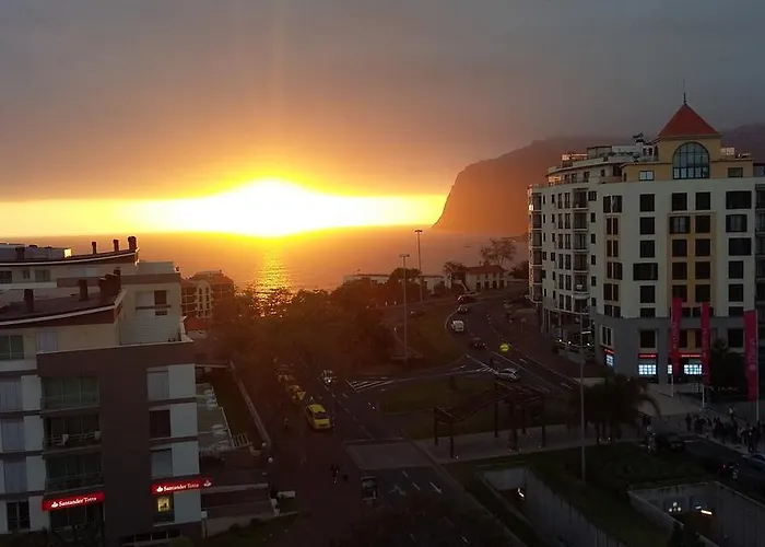 Bright * Funchal (Madeira)